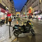 Lägenhet Charmant Studio Paris